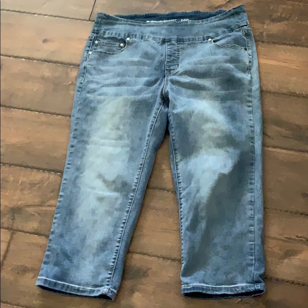 Denim capris